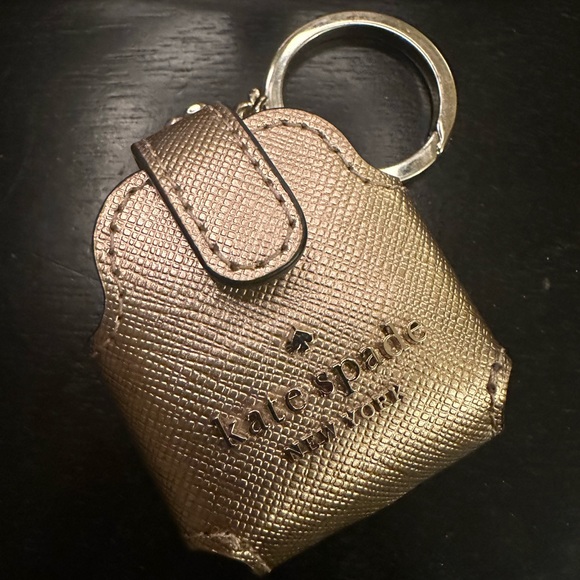 Kate Spade AirPod Case - Picture 7 of 8